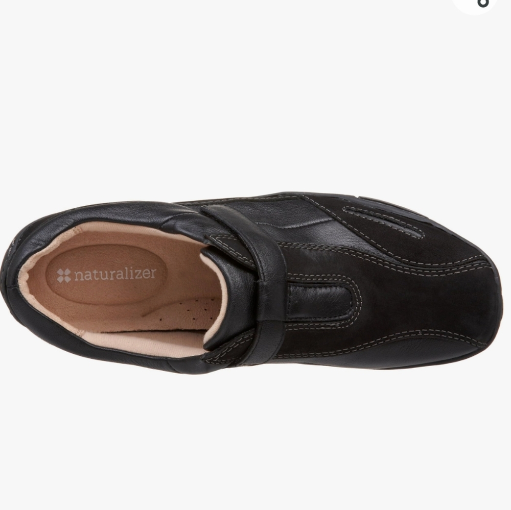 Naturalizer Carlos walking shoes black leather Very good cond. Velcro. Narrow
